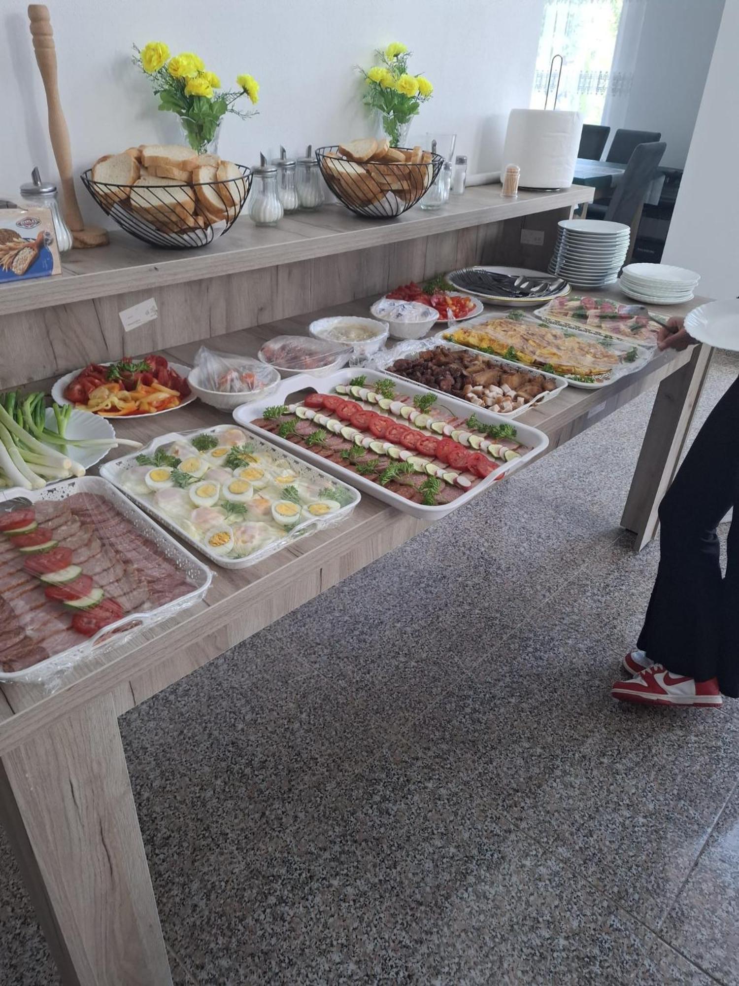 Pensiunea Paradiso Sarinasuf Екстериор снимка